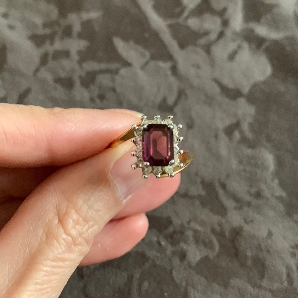 Vintage 18K HGE@ Stamped Emerald Cut Purple Stone with Faux Diamonds